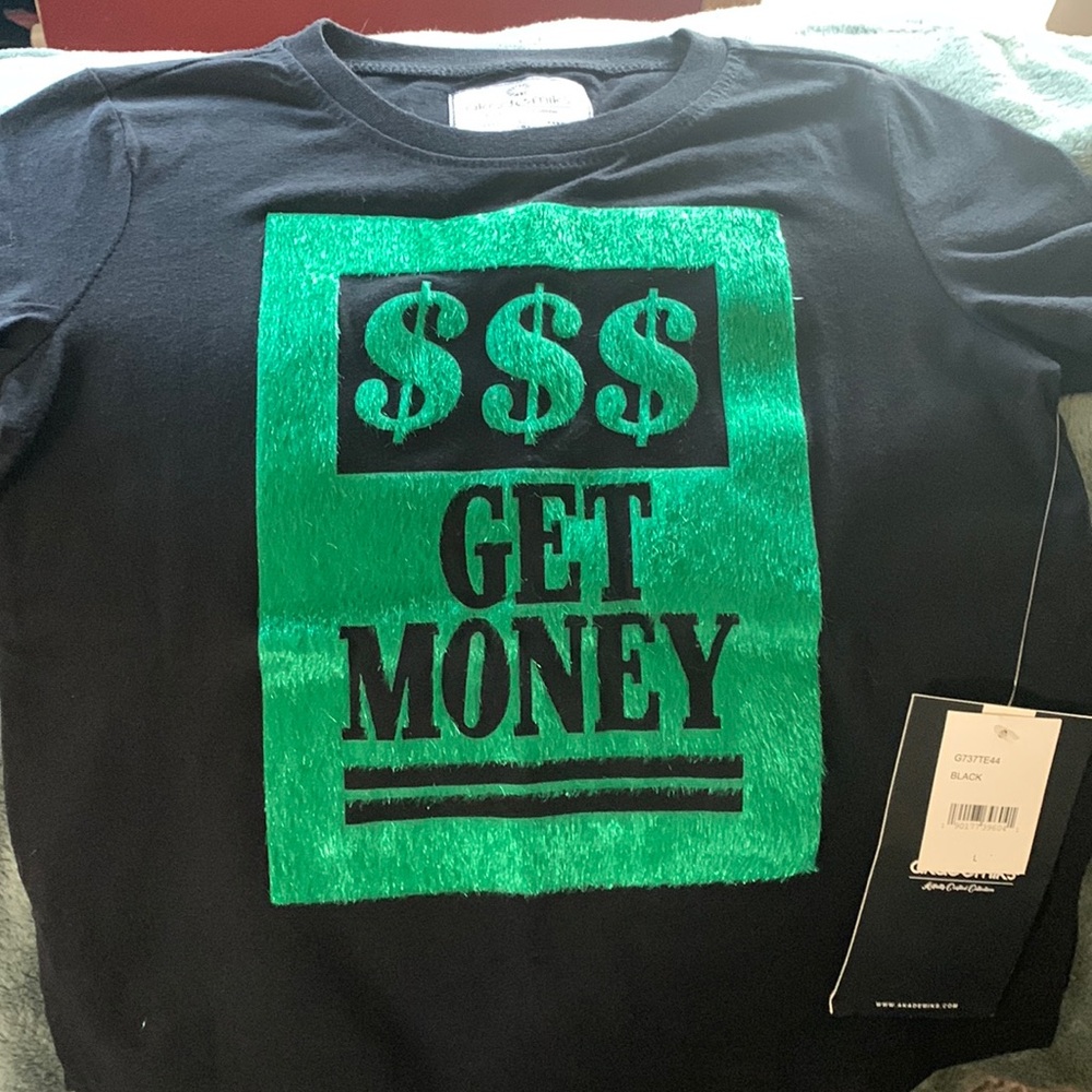 Toddlers black T-shirt brand new with fuzzy green logo comes with tags